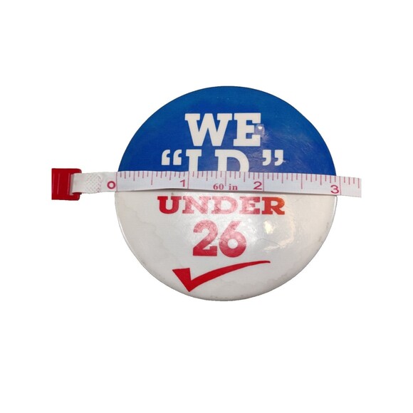 Button We "I.D" Under 26 Pin Vintage-Collectible Drinking Age - Picture 3 of 3